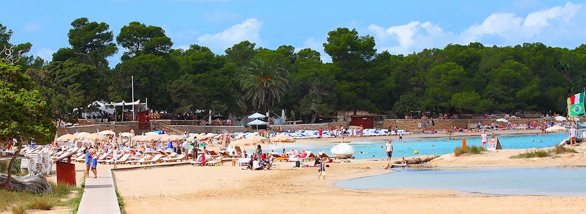 couverture_cala-tarida-platges-de-comte